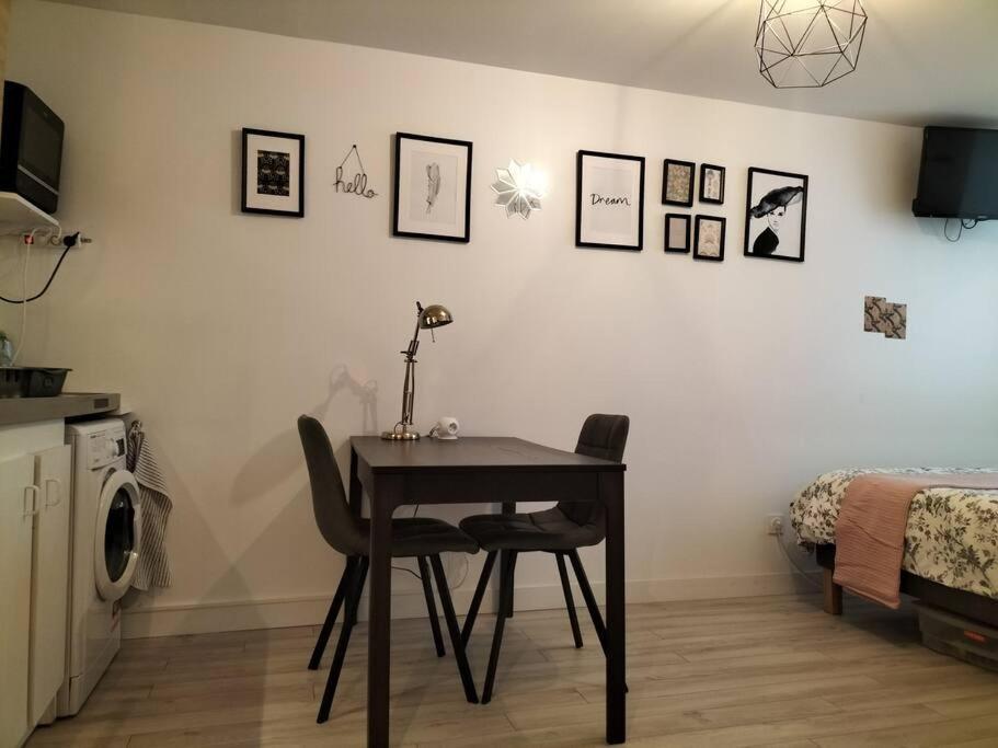 Orleans Hypercentre Articles Fitness Et Bebe Apartment Exterior foto