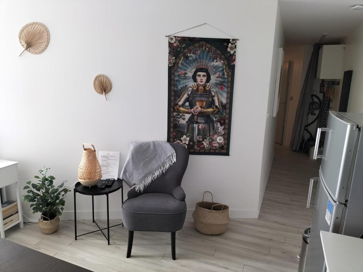 Orleans Hypercentre Articles Fitness Et Bebe Apartment Exterior foto